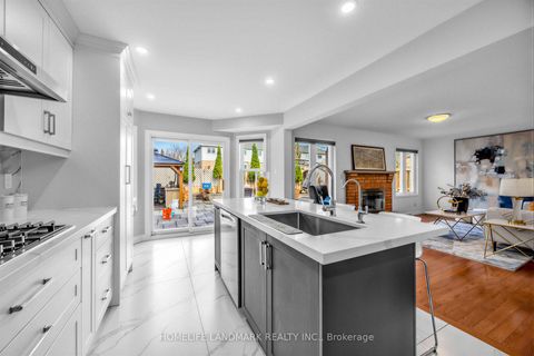 Photo 17 at 887 College Manor Drive, College Manor, Newmarket