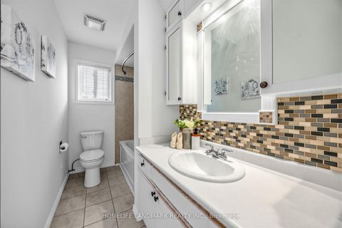 Photo 27 at 887 College Manor Drive, College Manor, Newmarket