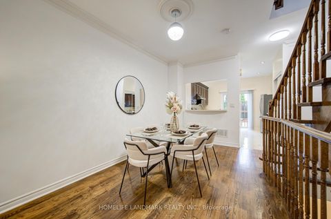 Photo 4 at 11 Humphrey Gate, Don Mills, Toronto