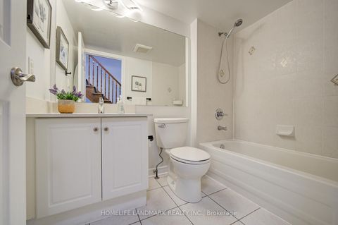 Photo 13 at 11 Humphrey Gate, Don Mills, Toronto