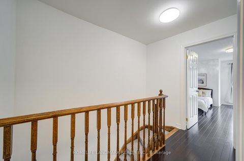 Photo 18 at 11 Humphrey Gate, Don Mills, Toronto