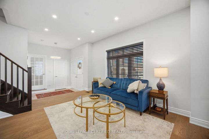 Photo 6 at 75 Borers Creek Circle, Waterdown, Hamilton