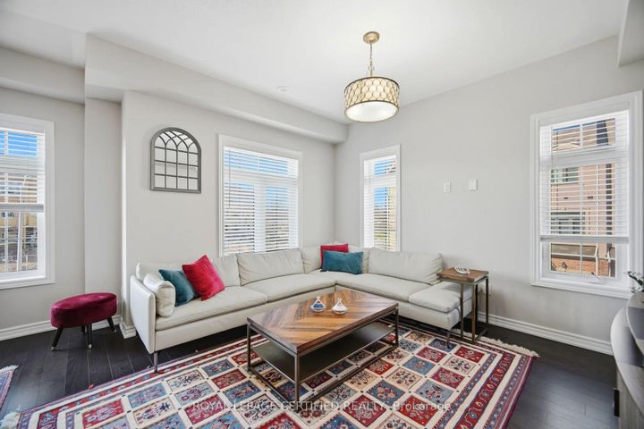 Photo 18 at 75 Borers Creek Circle, Waterdown, Hamilton