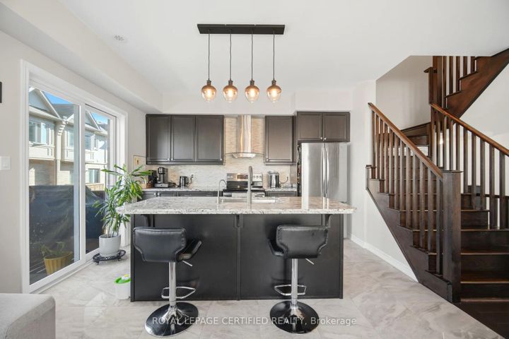 Photo 31 at 75 Borers Creek Circle, Waterdown, Hamilton