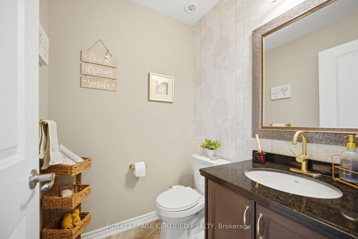 Photo 35 at 75 Borers Creek Circle, Waterdown, Hamilton