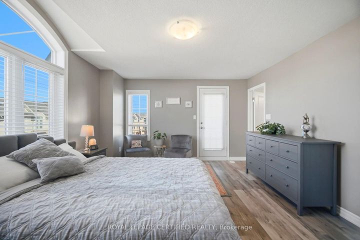 Photo 40 at 75 Borers Creek Circle, Waterdown, Hamilton