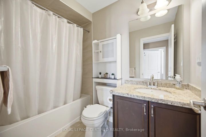 Photo 47 at 75 Borers Creek Circle, Waterdown, Hamilton