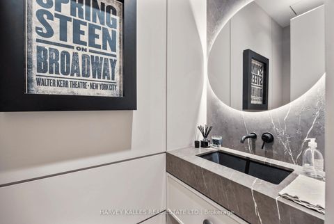 Photo 10 at 43 Summerhill Avenue, Moore Park, Toronto