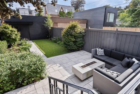 Photo 14 at 43 Summerhill Avenue, Moore Park, Toronto