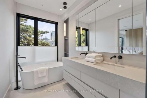 Photo 20 at 43 Summerhill Avenue, Moore Park, Toronto