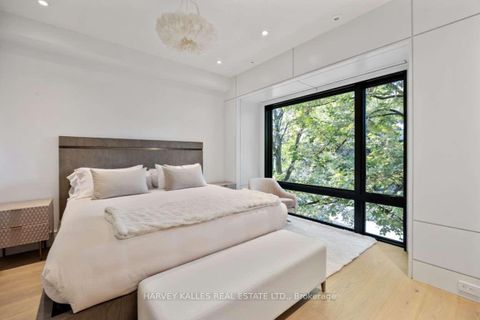 Photo 21 at 43 Summerhill Avenue, Moore Park, Toronto