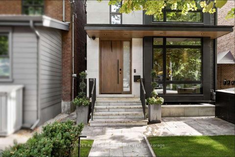 Photo 30 at 43 Summerhill Avenue, Moore Park, Toronto