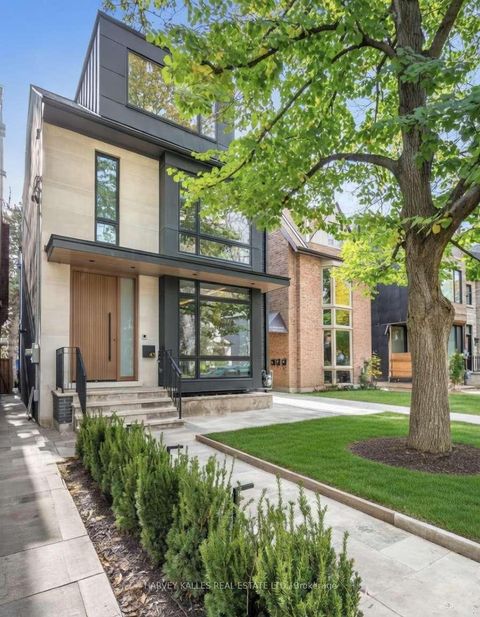 Photo 31 at 43 Summerhill Avenue, Moore Park, Toronto