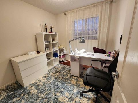 Photo 11 at 99 Lucena Crescent, Maple, Vaughan