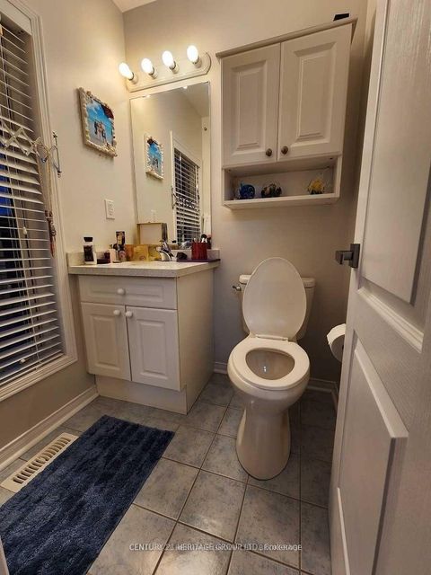 Photo 14 at 99 Lucena Crescent, Maple, Vaughan