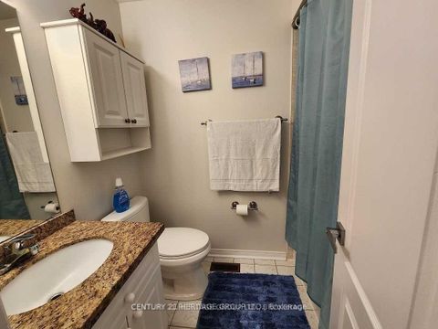 Photo 15 at 99 Lucena Crescent, Maple, Vaughan