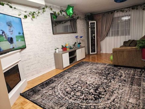 Photo 29 at 99 Lucena Crescent, Maple, Vaughan