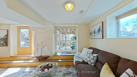 Photo 14 at 69 Mayfield Avenue, Swansea, Toronto