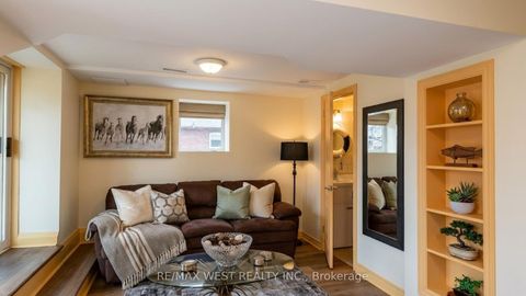 Photo 15 at 69 Mayfield Avenue, Swansea, Toronto