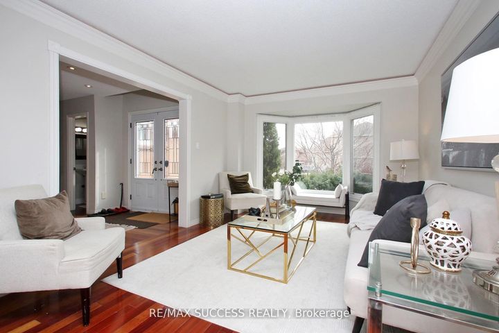 Photo 8 at 6643 Mockingbird Lane, Lisgar, Mississauga