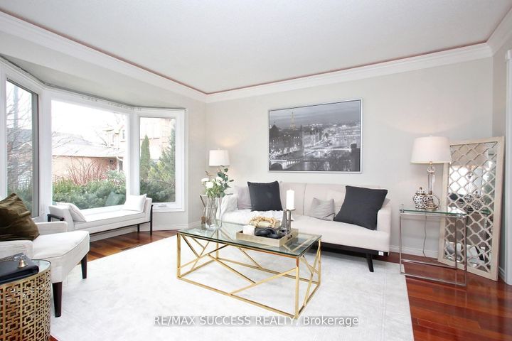 Photo 9 at 6643 Mockingbird Lane, Lisgar, Mississauga