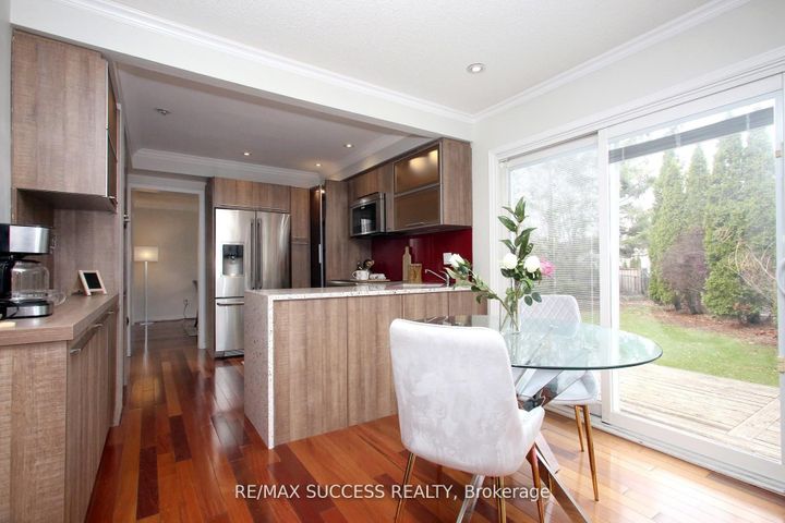 Photo 14 at 6643 Mockingbird Lane, Lisgar, Mississauga