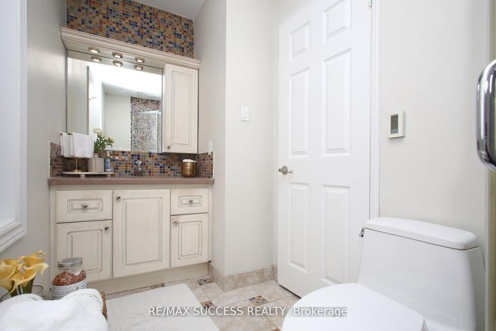 Photo 28 at 6643 Mockingbird Lane, Lisgar, Mississauga