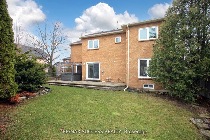 Photo 39 at 6643 Mockingbird Lane, Lisgar, Mississauga