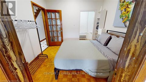 Photo 2 at 36 Mitchell Avenue, Niagara, Toronto