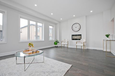 Photo 6 at 42 Vantage Loop, Woodland Hill, Newmarket