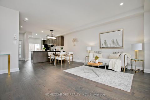 Photo 9 at 42 Vantage Loop, Woodland Hill, Newmarket