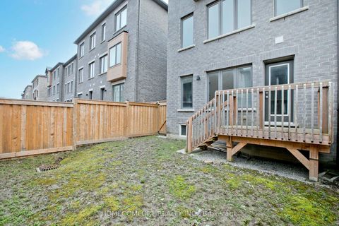 Photo 23 at 42 Vantage Loop, Woodland Hill, Newmarket