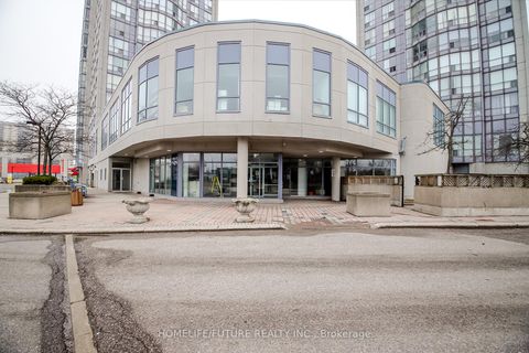 Photo 5 at 816 - 2550 Lawrence Avenue E, Dorset Park, Toronto