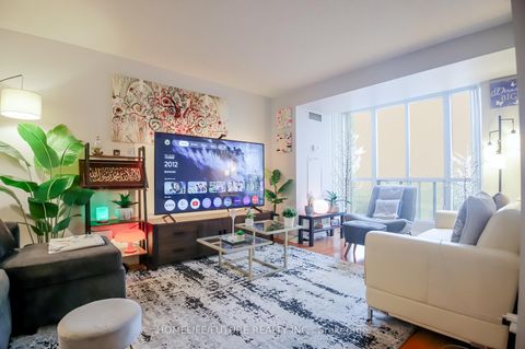 Photo 8 at 816 - 2550 Lawrence Avenue E, Dorset Park, Toronto