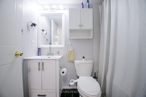 Photo 20 at 816 - 2550 Lawrence Avenue E, Dorset Park, Toronto