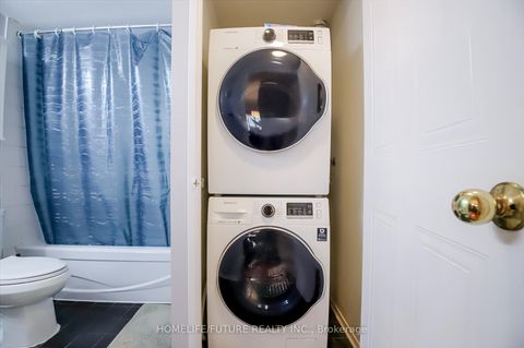 Photo 22 at 816 - 2550 Lawrence Avenue E, Dorset Park, Toronto