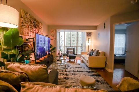 Photo 24 at 816 - 2550 Lawrence Avenue E, Dorset Park, Toronto