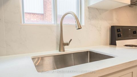 Photo 12 at 82 Tower Drive, Maryvale, Toronto