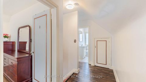 Photo 18 at 82 Tower Drive, Maryvale, Toronto