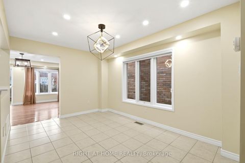 Photo 9 at 212 Venice Gate Drive, Vellore Village, Vaughan