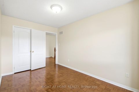 Photo 21 at 212 Venice Gate Drive, Vellore Village, Vaughan