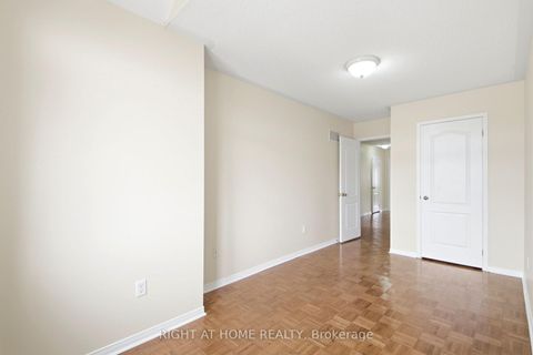 Photo 23 at 212 Venice Gate Drive, Vellore Village, Vaughan