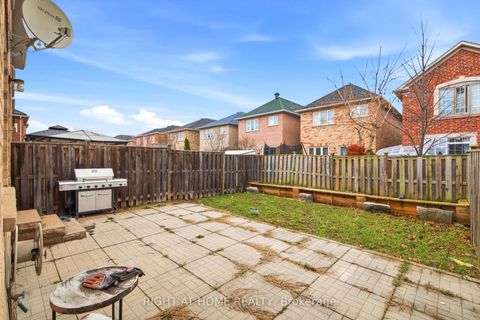 Photo 38 at 212 Venice Gate Drive, Vellore Village, Vaughan