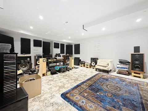 Photo 22 at 129 Ledge Rock Drive, Vellore Village, Vaughan