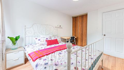 Photo 16 at 102 Jenny Wrenway Way, Hillcrest Village, Toronto