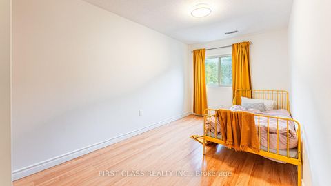 Photo 17 at 102 Jenny Wrenway Way, Hillcrest Village, Toronto