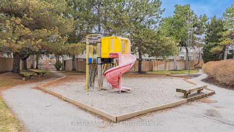 Photo 26 at 102 Jenny Wrenway Way, Hillcrest Village, Toronto