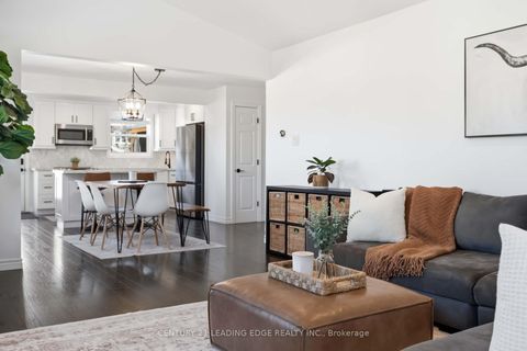 Photo 9 at 787 Third Avenue, Historic Lakeshore Communities, Georgina