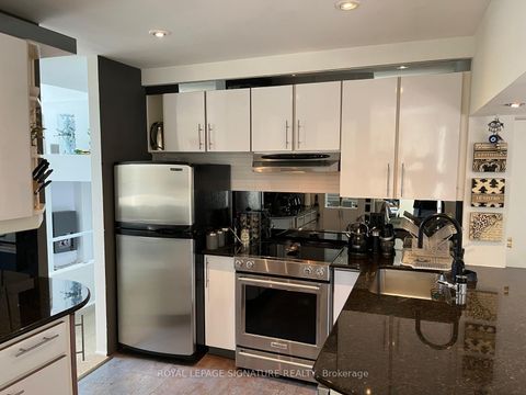 Photo 12 at 90 Berkinshaw Crescent, Don Mills, Toronto