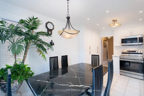 Photo 6 at 119 Fieldgate Drive, Maple, Vaughan